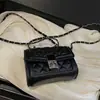 Bolsa Casual Simples Feminina 2026 Outono Nova Chegada Popular Moda Bolsa Transversal Moda Casual Pequena Bolsa Quadrada Bolsa de Ombro