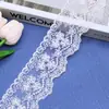 Guangdong Nuevo Algodón Bordado Malla Ondulada Encaje Blanco Soluble en Agua Bordado Velo Accesorios para el Cabello Encaje Accesorios Decorativos
