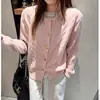 2026 Novo Cardigã de Tricô com Ponto Trançado de Botão Único Cardigã de Gola Redonda Estilo Coreano Fashionável Chique Cor Sólida Top Básico
