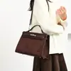 Bolso de Mano Patchwork con Textura de Gamuza Nuevo Otoño/Invierno 2026 para Mujer, Estilo Coreano Retro de Lujo Ligero, Bolso de Hombro Individual Cruzado