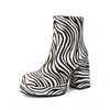 Bico redondo botas de couro femininas europeias e americanas zíper lateral botas de moda botas curtas botas Martin botas de cavaleiro sapatos femininos de salto alto botas de comércio exterior