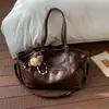 Bolsa Casual Retro de Gran Capacidad, Bolso Tote de Moda con Nueva Textura, Bolso de Hombro de Gran Capacidad para Mujer Invierno 2025