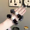 Goma para el pelo de satén a rayas y perlas estilo coreano, duradera y no daña el cabello, accesorio para el pelo moderno y de alta gama