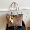 Bolsa de Compras Grande Capacidad Transfronteriza Bolso de Mano para Mujer 2026 Nuevo Elegante Bolso Tote de Nicho Popular Bolso Grande Bolso de Hombro