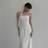 Vestido de Noche Sin Tirantes Sirena Negro Estilo Coreano Simple de Gama Alta Elegante Banquete Cumpleaños Adelgazante Estilo Mori Ligero Vestido de Novia para Mujer