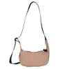 Bolsa de Nylon Simples, Leve e Casual com Grande Capacidade, Bolsa de Bolinho para Primavera e Verão, Bolsa Transversal Feminina Moderna e Versátil