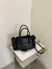Bolso de mano plisado de moda transfronterizo, bolso de hombro único de temperamento nicho para el trabajo, bolso cruzado versátil y elegante de nicho