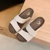 Sandálias Slip-On de Novo Estilo para Exterior 2026, Perfeitas para a Praia, Lindos Sapatos de Salto Plataforma para Mulheres no Verão, com Tiras de Velcro, Sandálias de Salto Plataforma com Solado Espesso