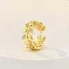 Anillo Estilo Vintage Más Vendido de Amazon para Mujer, Hoja de Oro con Incrustación de Diamante, Anillo de Espiga de Trigo Cepillado de Nicho, Joyería de Lujo Ligero