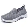 Zapatos de Malla de Comercio Exterior Personalizados para Mujer Estilo Nuevo Primavera y Verano 2022 Slip-on Casual Zapatos para Madres de Mediana Edad y Mayores Boca Baja Transfronterizos para Mujer