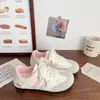 Tenis de Entrenamiento Populares de Cuero Rosa para Mujer 2025 Otoño Nuevo Chic Nicho Estilo Coreano Versátiles Zapatos Deportivos Blancos