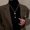Cadena de Suéter Nueva Otoño e Invierno 2025 para Mujer, Versátil Diseño de Nicho Collar de Trébol de Cuatro Hojas, Cadena Larga para Sudadera
