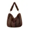 Bolsa de Pelo Plush Feminina Outono Inverno 2025 Nova Tendência Casual Ombro Único Bolsa para o Dia a Dia Versátil Crossbody Bolsa Tote Bolsa Peluda