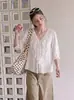 Camisa suave de estilo francés con volantes y cuello en V para mujer, adelgazante y versátil, top de corte holgado 2109