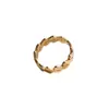 Anillo de Acero Titanio con Rayas Diagonales, Estilo Ins Europeo y Americano Fresco, Moda Elegante Simple, Nueva Versión Ancha, Anillo para Dedo Medio Femenino Elegante