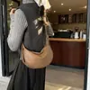 Bolso de Hombro para Mujer Transfronterizo de Nuevo Estilo, Bolso Cruzado Versátil de Moda Retro para Viajes Diarios, Bolso de Empanada de Nicho de Gama Alta