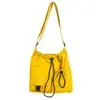 Bolso cruzado deportivo ligero de nailon, gran capacidad, resistente al agua, bolso de trabajo moderno, cierre de cordón estilo coreano, bolso de hombro