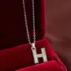 Collar Bestseller Otoño Cruzado Pequeño Muchos Estilos Diseño Cadena para Clavícula de Mujer Joyería Versátil Venta al por Mayor