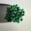 Rosto de Anel de Espinélio Verde Nano em Forma de Pera, Pedra Solta de Esmeralda Sintética em Forma de Gota d'Água, Superfície Lisa de Fundo Plano, Em Estoque para Atacado