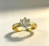 Anel aberto vintage com entalhes intrincados, uma peça fashion e luxuosa com um design único, perfeito como presente para sua namorada