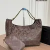 Bolsa tote com padrão de losangos vintage, luxo leve, grande capacidade, com alça de corrente metálica, bolsa tote versátil para ombro e sob o braço