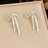 Moda Transfronteriza Pendientes Sencillos de Acero Inoxidable Chapados en Oro con Múltiples Elementos Combinados en Colores Dorado y Plateado, Versátiles para el Uso Diario