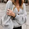 2026 Otoño e Invierno Europeo y Americano Nuevo Suéter de Comercio Exterior Cárdigan para Mujer Color Sólido Cuello en V Manga de Linterna Botón Cárdigan de Punto