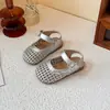 Sandalias de Niña Estilo Coreano 2026 Verano Nuevos Zapatos Tejidos de Suela Suave para Niñas Antideslizantes Huecos Elegantes Zapatos Romanos para Niñas