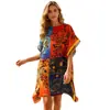 2026 Vestido de Moda Europeo y Americano Más Vendido Cubre Bikini de Playa Bloqueo de Color Graffiti Multicolor Vestido Chal Protector Solar