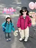 Chaqueta cortavientos con capucha para niña de otoño, prenda exterior deportiva, nuevo estilo 2026, cortavientos de exterior moderno y a la moda para niños