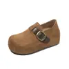 2026 Cinto de Couro Retrô Novos Tamancos Sapatos Individuais de Outono Femininos Sola Grossa Versátil Aumento Interno Fivela Slip-on Sapatos Preguiçosos