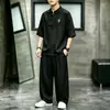 Traje Masculino de Algodão e Linho Bordado Estilo Chinês para o Verão 2026 com Gola Alta e Fechamento por Botões, Conjunto Casual de Duas Peças Estilo Tang Chinês Novo