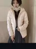 Versátil chaqueta de algodón acanalado para mujer, estilo corto y ligero con capucha, nueva colección otoño/invierno 2026, popular estilo coreano, abrigo cálido para parejas