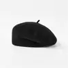[En Stock] Boina Retro de Lana de Color Sólido con Pico de Pato Sombrero de Periodista Versátil Casual Boina Agradable para la Piel