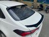 Adecuado para Corolla 19-20 Nueva modificación exterior de la cola Pintura para hornear Prensa de cola Aleta fija sin orificios