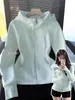Sudadera chaqueta versátil de corte ajustado para mujer, adecuada para usar en otoño, con diseño de hombros rectos, estilo coreano de principios de primavera, con capucha, deportiva, que ciñe la cintura, top corto
