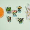 Diseño de Nicho Botella Experimental Planta Flor Placa de Petri Exquisito Adornos Versátiles Mochila Pin Fijo