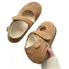 [Belleza Extraña] Zapatos Mary Jane de Plataforma para Aumentar Altura forrados de felpa para Mujer Otoño e Invierno 2024 con Velcro Casual Zapatos de Borreguito