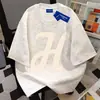 Camiseta de Algodão Puro Pesado com Estampa de Letras Vintage, Corte Slim, Tie-Dye, Gola Redonda, Manga Curta para Homens e Mulheres, Top Versátil Soltinho de Verão