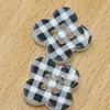Botón de Resina con Estampado de Cuadros y Trébol de Cuatro Hojas Botón de Cuatro Agujeros Versátil para Ropa Camisa Chaqueta Botón de Accesorio DIY