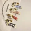Nuevo Dibujo Animado Empalme Tira Larga Cabeza de Perro Oso DIY Forma de Perro Dachshund Pasador Accesorios para Maletas Ropa Accesorios