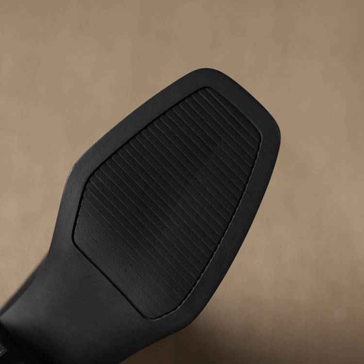 20250818738643071_750.jpg?imageslim