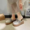 Nuevas Zapatillas Transpirables Frescas de Malla Hueca con Decoración de Moño Floral, Medias Zapatillas Cerradas Suaves Antideslizantes para Mujer, Verano 2026