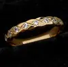 Foto Real de Anillo de Diamante, Estilo Chanel, TikTok CNC Versión Ancha, Versión Estrecha, Todo Diamante Oro Rosa, Fábrica de Suministro en Vivo