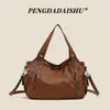 Bolsa Tote Transfronteiriça Grande Capacidade Feminina Estilo Europeu e Americano Design de Bolsa de Ombro com Senso de Design Bolsa Tote para Trabalho e Deslocamento
