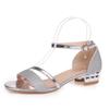 Tamanho Grande 43 Sandálias de Salto Baixo de Verão para Mulheres 2024 Novo Estilo K Versátil Fivela de Strass Salto Grosso Sapatos Romanos Femininos 42