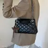 Bolso Tote de Moda con Cadena de Gran Capacidad Estilo Nuevo Acolchado Lujo Ligero para Mujer Bolso de Hombro para Viajes Diarios Cruzado 2026