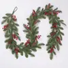 Decoração de Natal Americana Popular Transfronteiriça Fruta Vermelha de Borracha Macia Pinha Guirlanda de Rattan Pendurada na Porta Rattan Sintético Pendurada na Parede