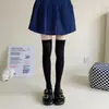 En nombre de calcetines de becerro de terciopelo fino negro y blanco de verano, calcetines hasta la rodilla estilo JK para piernas delgadas, estilo universitario para estudiantes, calcetines largos al por mayor