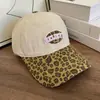 Boné de Baseball Retro Americano com Estampa de Leopardo 2025 para Mulheres Moda de Rua Tendência Personalidade Moda Rosto Magro Menina Popular